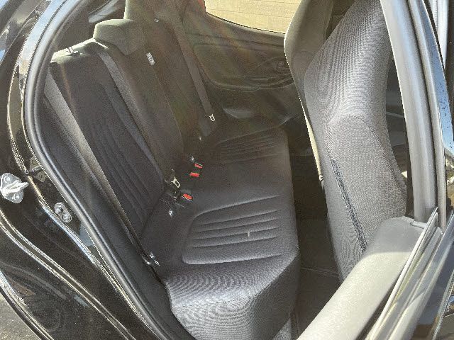 TOYOTA YARIS 2022 Image 31