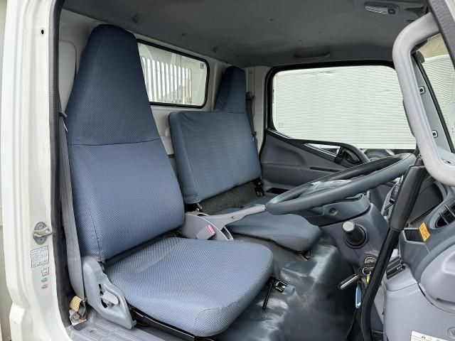 MITSUBISHI CANTER 2015 Image 31