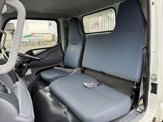 MITSUBISHI CANTER 2015 Image 31