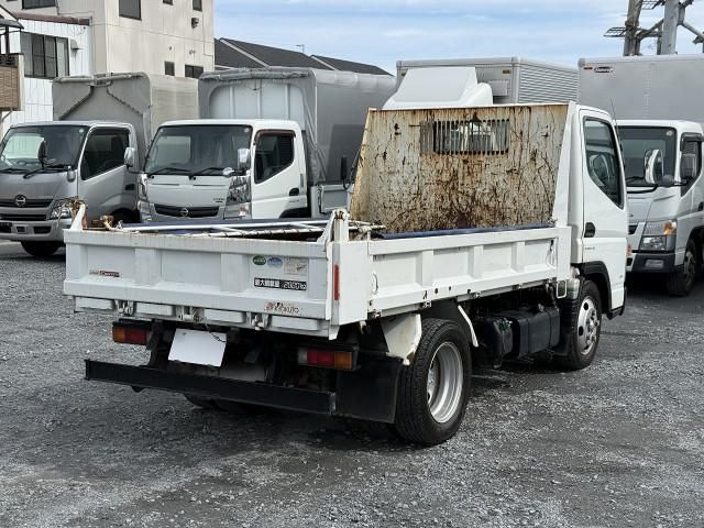 MITSUBISHI CANTER 2015 Image 31