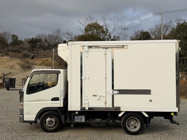 MITSUBISHI CANTER 2017 Image 31