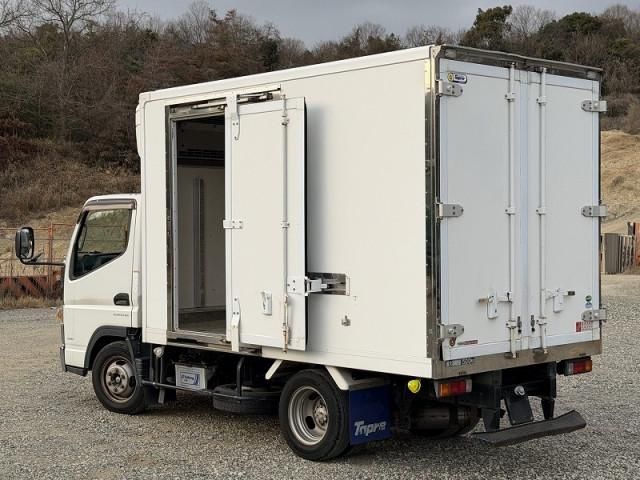 MITSUBISHI CANTER 2017 Image 31