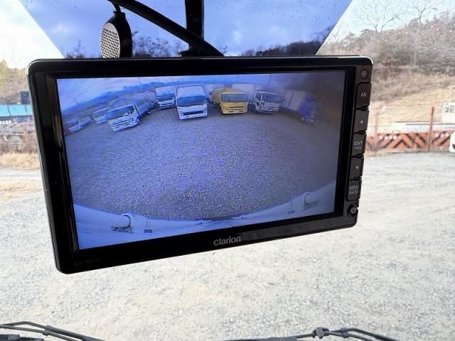 MITSUBISHI CANTER 2017 Image 31