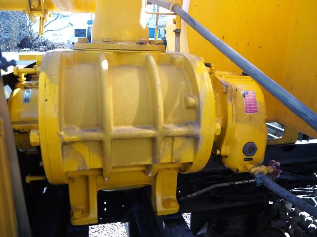 HINO RANGER 2004 Image 31