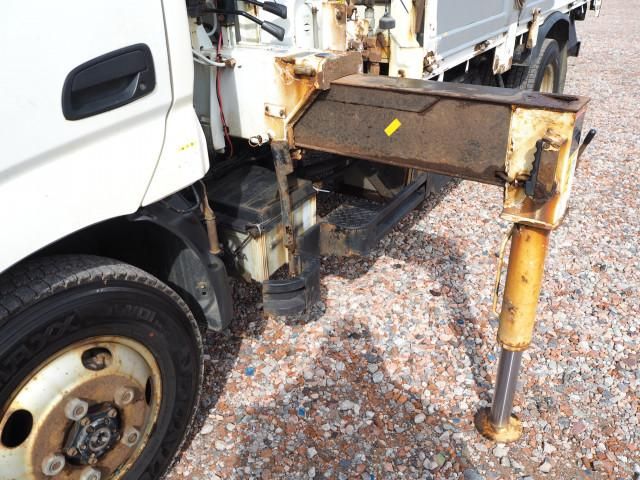 HINO DUTRO 2015 Image 31