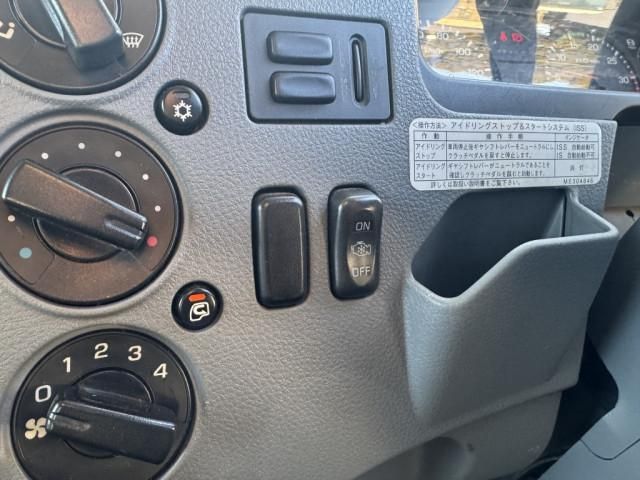 MITSUBISHI FUSOU FIGHTER 2016 Image 31