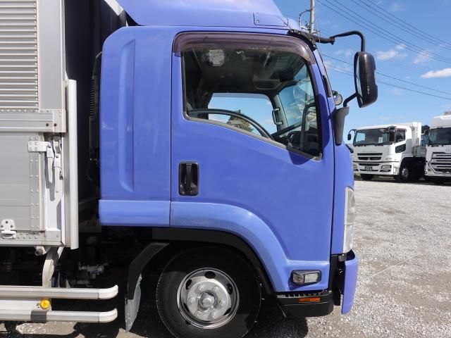 ISUZU FORWARD 2014 Image 31