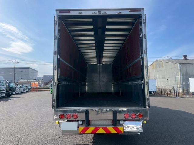 HINO PROFIA 2018 Image 31