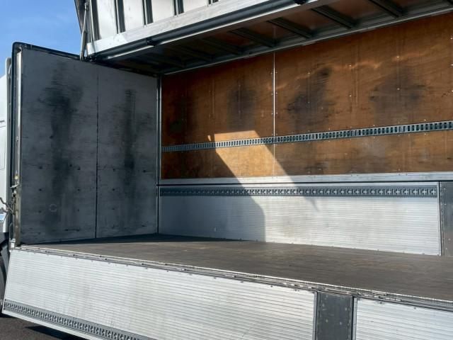 HINO PROFIA 2018 Image 31