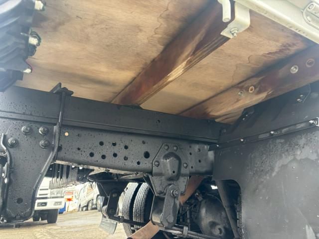 ISUZU ELF 2019 Image 31