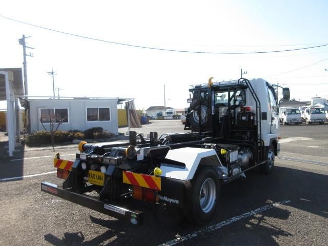 MITSUBISHI FUSOU FIGHTER 2025 Image 31