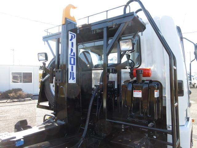 MITSUBISHI FUSOU FIGHTER 2025 Image 31