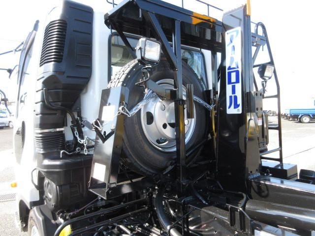 MITSUBISHI FUSOU FIGHTER 2025 Image 31