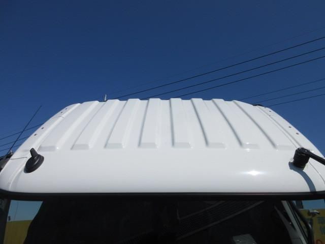 MITSUBISHI FUSOU FIGHTER 2025 Image 31