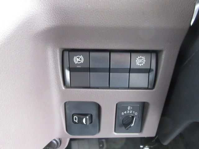 MITSUBISHI CANTER 2025 Image 31