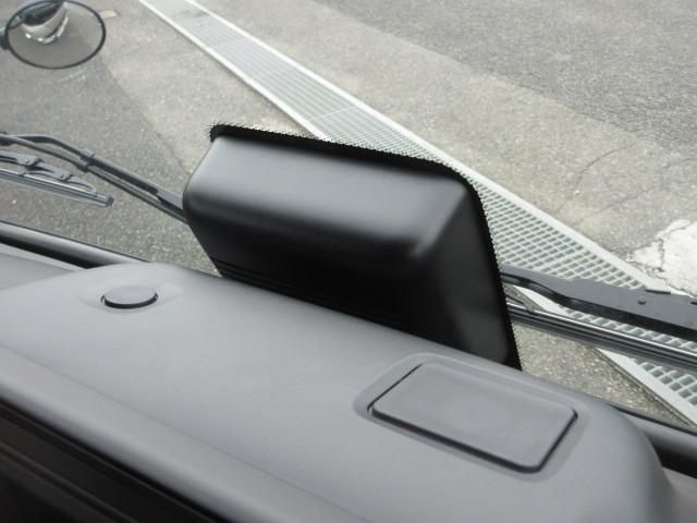 MITSUBISHI CANTER 2025 Image 31