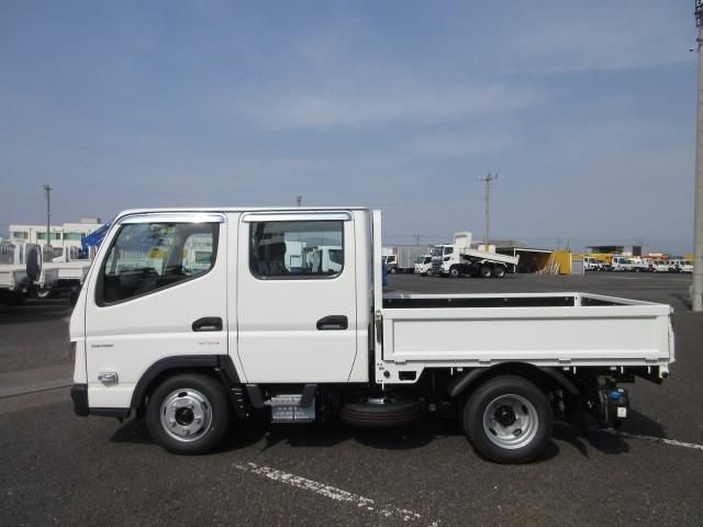 MITSUBISHI CANTER 2025 Image 31
