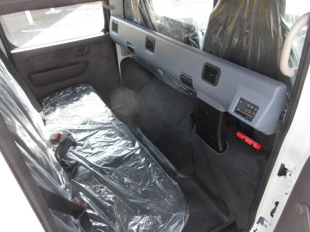 MITSUBISHI CANTER 2025 Image 31