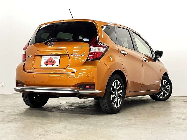 NISSAN NOTE 2017 Image 31