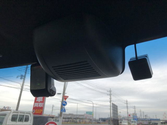 HONDA N BOX CUSTOM 2022 Image 31