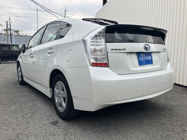 TOYOTA PRIUS 2009 Image 31