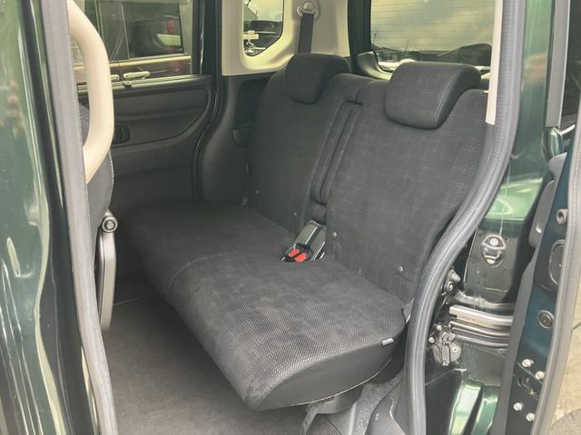 HONDA N BOX 2017 Image 31