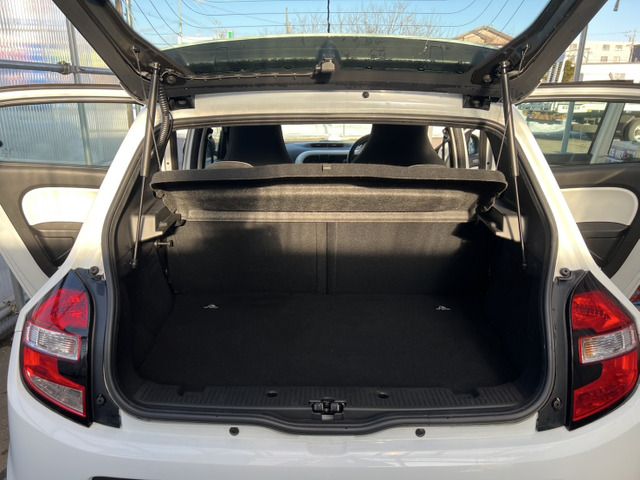 RENAULT TWINGO 2019 Image 31