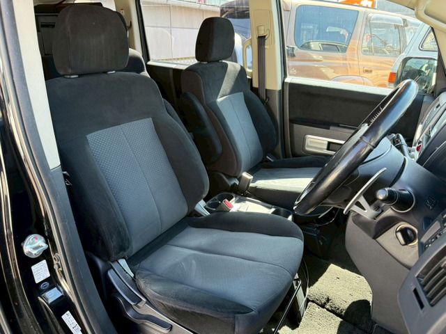 MITSUBISHI DELICA D:5 4WD 2011 Image 31