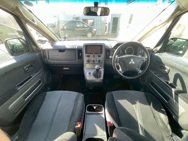 MITSUBISHI DELICA D:5 4WD 2011 Image 31