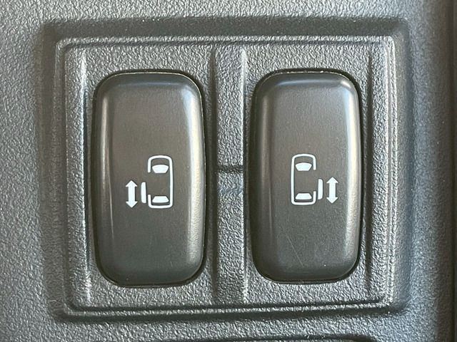 MITSUBISHI DELICA D:5 4WD 2011 Image 31