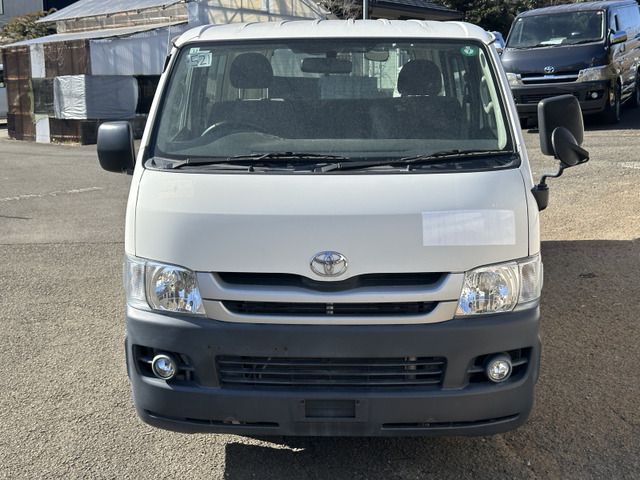 TOYOTA HIACE VAN 2WD 2009 Image 31