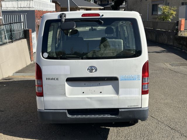 TOYOTA HIACE VAN 2WD 2009 Image 31