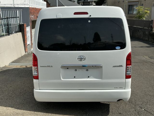 TOYOTA HIACE VAN 2WD 2016 Image 31