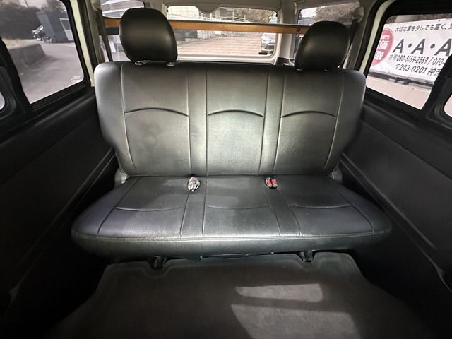 TOYOTA HIACE VAN 2WD 2016 Image 31