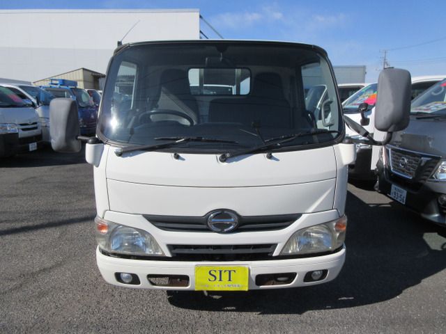 HINO DUTRO 2013 Image 31