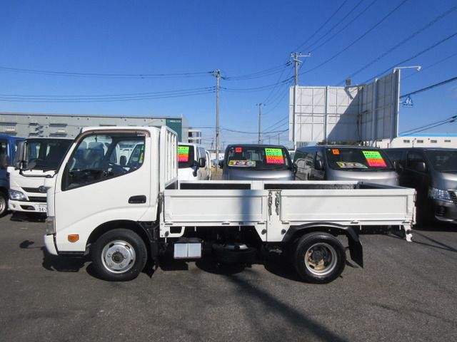 HINO DUTRO 2013 Image 31
