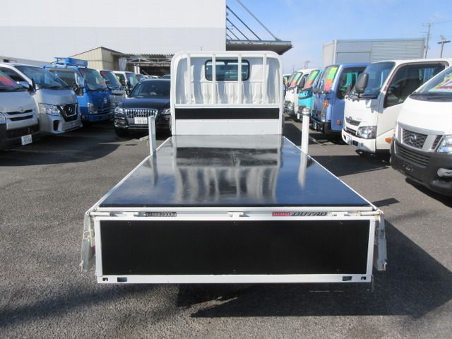 HINO DUTRO 2013 Image 31