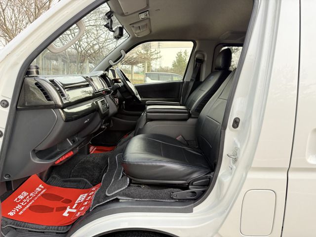 TOYOTA HIACE VAN 4WD 2014 Image 31