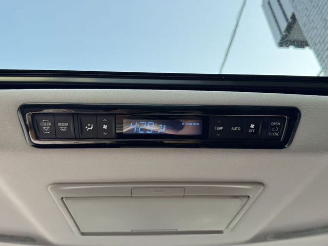 TOYOTA ALPHARD HYBRID 4WD 2019 Image 31