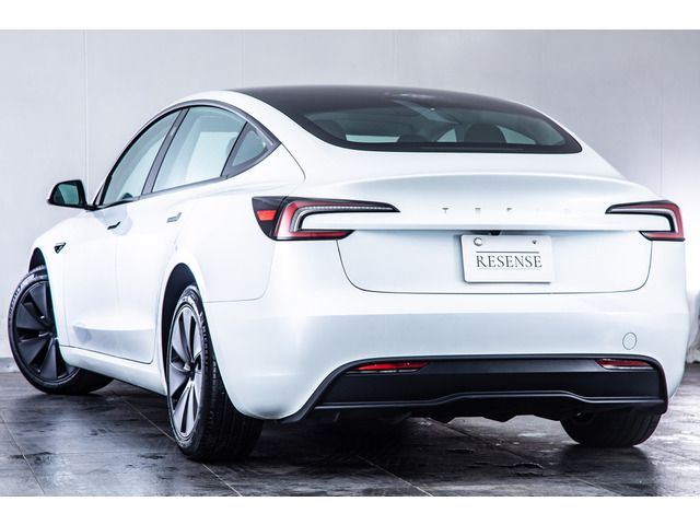 TESLA MODEL 3 2024 Image 31