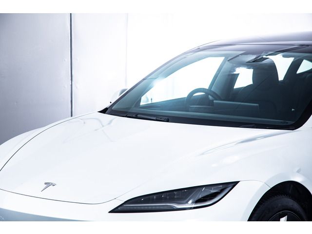 TESLA MODEL 3 2024 Image 31