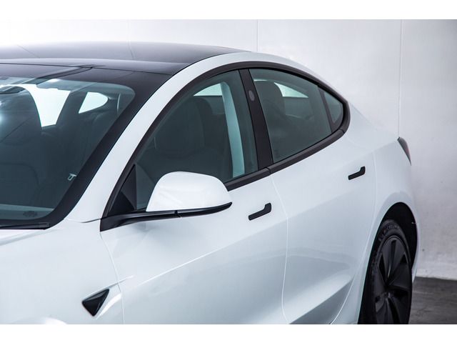 TESLA MODEL 3 2024 Image 31