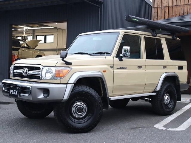 TOYOTA LANDCRUISER VAN 2015 Image 31