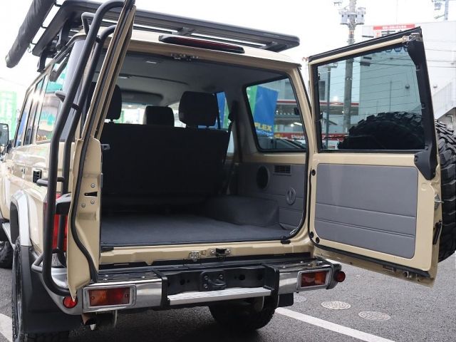 TOYOTA LANDCRUISER VAN 2015 Image 31