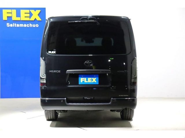 TOYOTA HIACE VAN 2WD 2023 Image 31