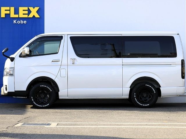 TOYOTA HIACE VAN 4WD 2025 Image 31