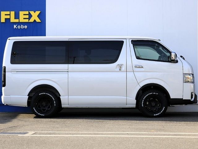 TOYOTA HIACE VAN 4WD 2025 Image 31
