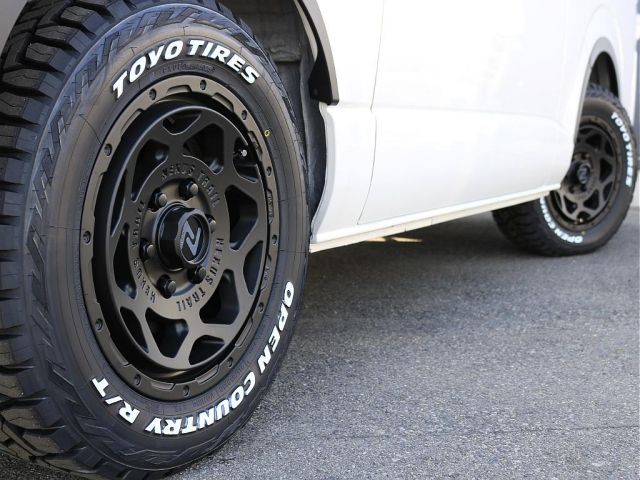 TOYOTA HIACE VAN 4WD 2025 Image 31