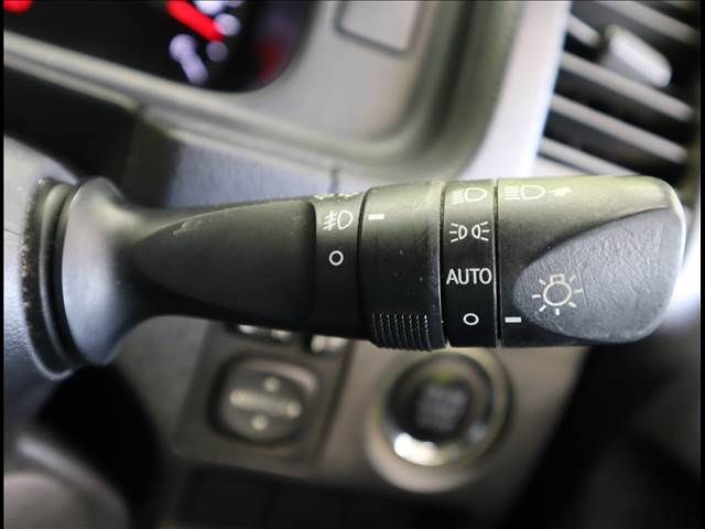 TOYOTA REGIUSACE VAN 2WD 2017 Image 31