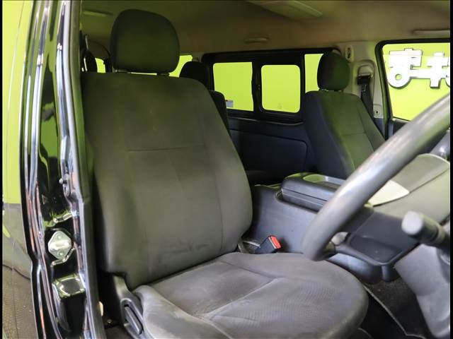 TOYOTA REGIUSACE VAN 2WD 2017 Image 31